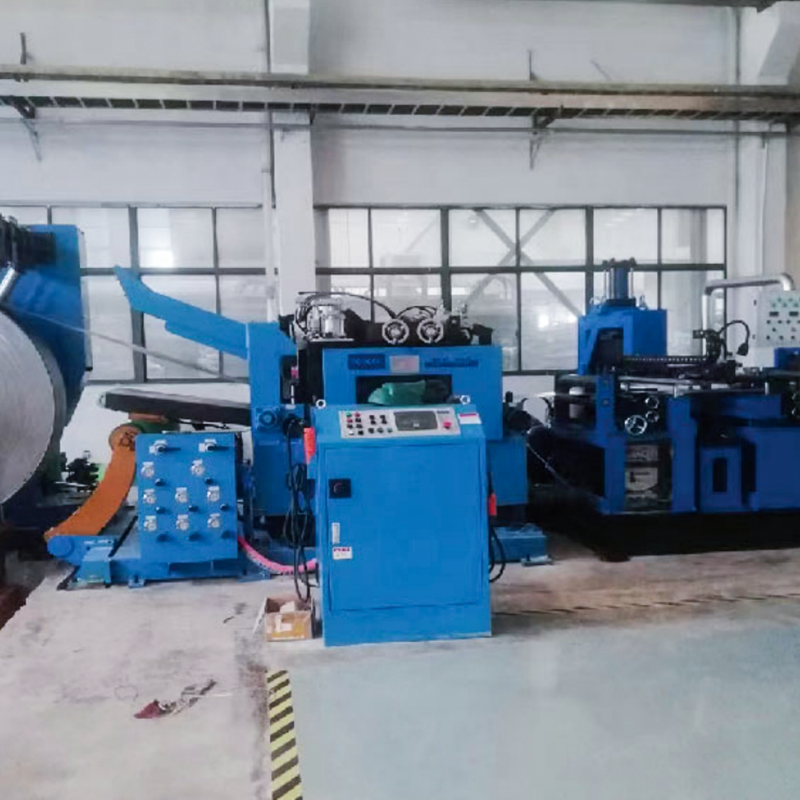 Machine de cisaillement et de soudage bout à bout